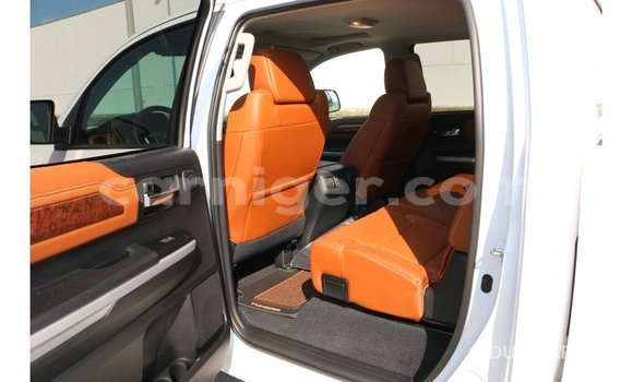 Buy Import Toyota Tundra White Car in Import - Dubai in Agadez Buy Import Toyota Tundra White Car in Import - Dubai in Agadez