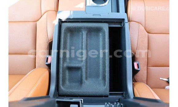 Buy Import Toyota Tundra White Car in Import - Dubai in Agadez Buy Import Toyota Tundra White Car in Import - Dubai in Agadez