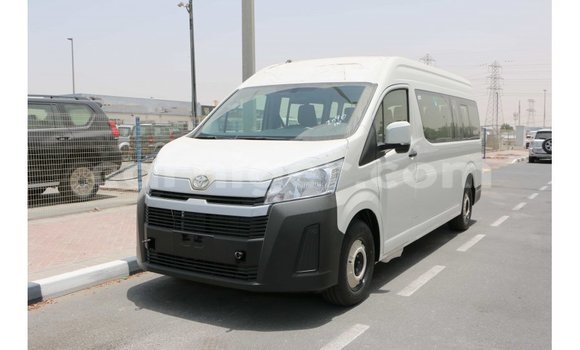 Buy Import Toyota Hiace White Car in Import - Dubai in Agadez Buy Import Toyota Hiace White Car in Import - Dubai in Agadez