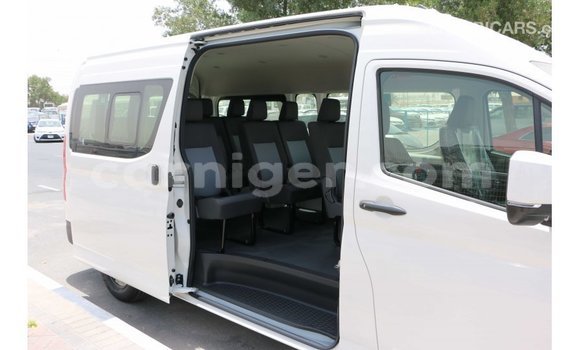 Buy Import Toyota Hiace White Car in Import - Dubai in Agadez Buy Import Toyota Hiace White Car in Import - Dubai in Agadez