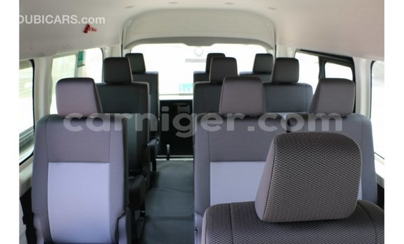 Buy Import Toyota Hiace White Car in Import - Dubai in Agadez Buy Import Toyota Hiace White Car in Import - Dubai in Agadez