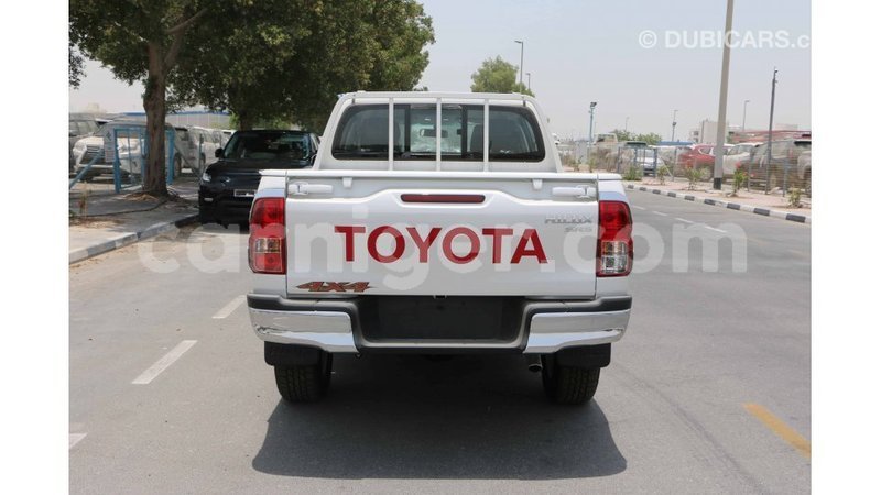 Big with watermark toyota hilux agadez import dubai 5828