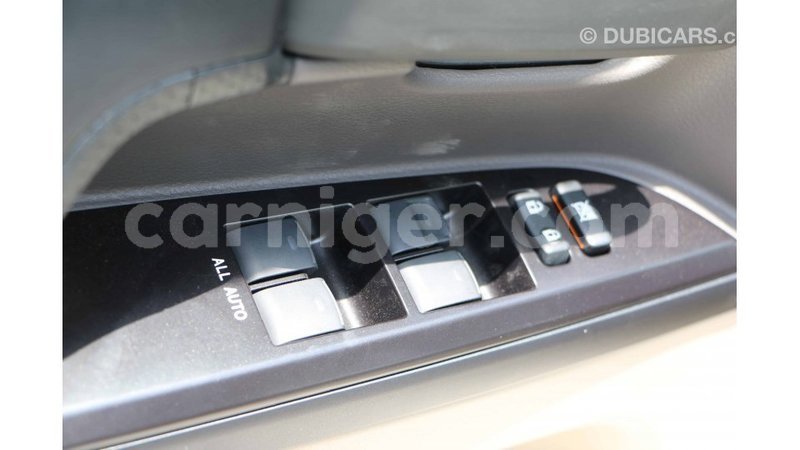 Big with watermark toyota land cruiser agadez import dubai 5829