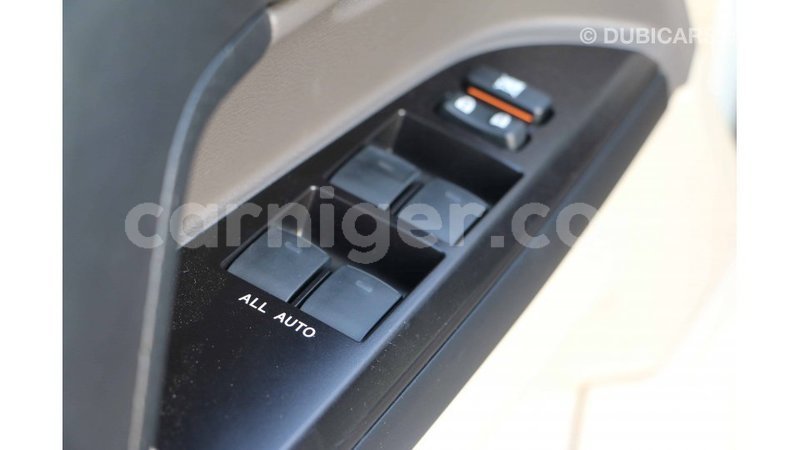 Big with watermark toyota land cruiser agadez import dubai 5831