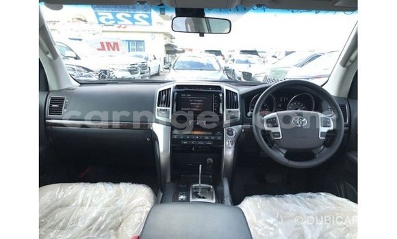 Sayi Imported Toyota Land Cruiser Black Babbar mota in Import - Dubai a Agadez Sayi Imported Toyota Land Cruiser Black Babbar mota in Import - Dubai a Agadez