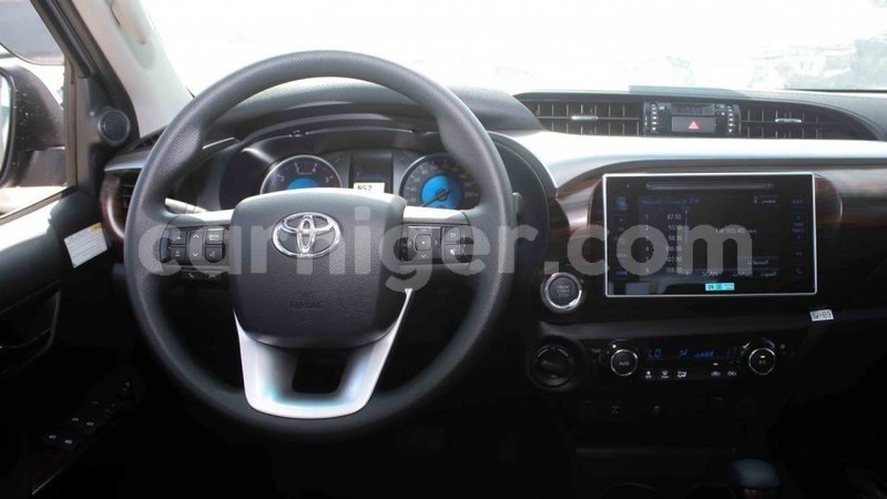 Big with watermark toyota hilux agadez import dubai 5840