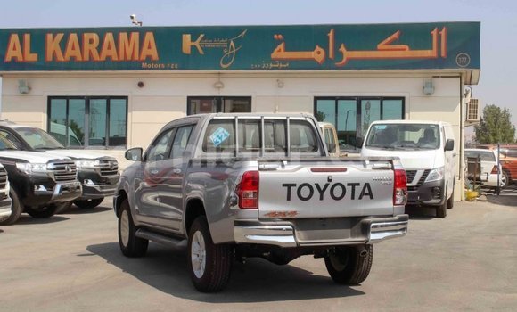 Sayi Imported Toyota Hilux Other Mota in Import - Dubai a Agadez Sayi Imported Toyota Hilux Other Mota in Import - Dubai a Agadez
