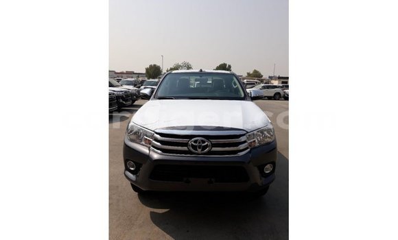 Buy Import Toyota Hilux Black Car in Import - Dubai in Agadez Buy Import Toyota Hilux Black Car in Import - Dubai in Agadez