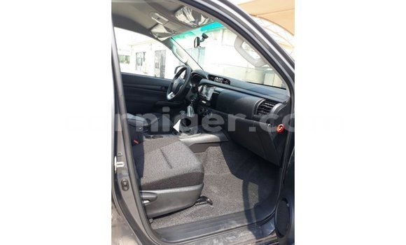 Buy Import Toyota Hilux Black Car in Import - Dubai in Agadez Buy Import Toyota Hilux Black Car in Import - Dubai in Agadez