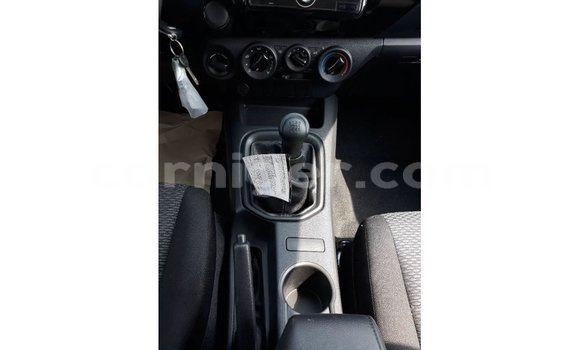 Buy Import Toyota Hilux Black Car in Import - Dubai in Agadez Buy Import Toyota Hilux Black Car in Import - Dubai in Agadez