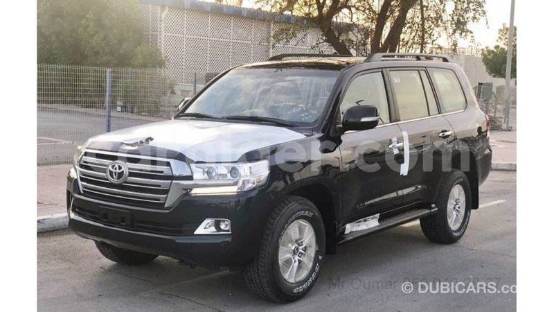 Big with watermark toyota land cruiser agadez import dubai 5852