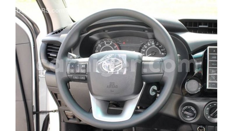 Big with watermark toyota hilux agadez import dubai 5853