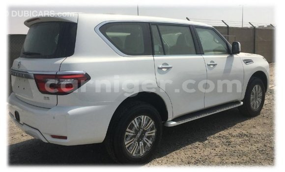 Buy Import Nissan Patrol White Car in Import - Dubai in Agadez Buy Import Nissan Patrol White Car in Import - Dubai in Agadez