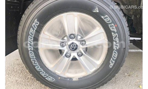 Buy Import Toyota Land Cruiser Black Truck in Import - Dubai in Agadez Buy Import Toyota Land Cruiser Black Truck in Import - Dubai in Agadez