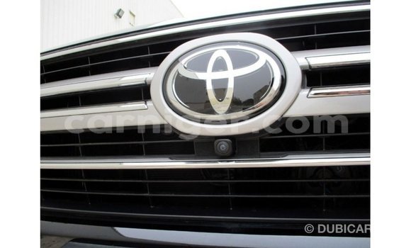 Buy Import Toyota Land Cruiser Black Truck in Import - Dubai in Agadez Buy Import Toyota Land Cruiser Black Truck in Import - Dubai in Agadez