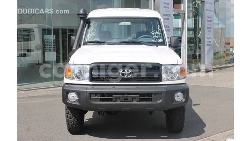 Big with watermark toyota land cruiser agadez import dubai 5857