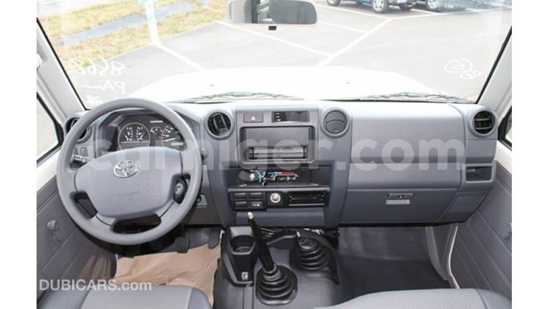 Big with watermark toyota land cruiser agadez import dubai 5864