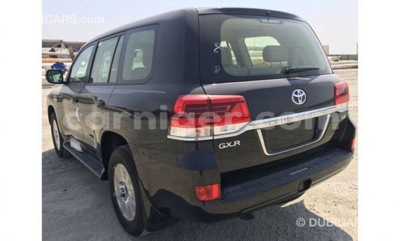 Buy Import Toyota Land Cruiser Black Truck in Import - Dubai in Agadez Buy Import Toyota Land Cruiser Black Truck in Import - Dubai in Agadez