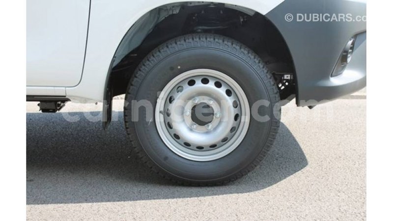 Big with watermark toyota hilux agadez import dubai 5867