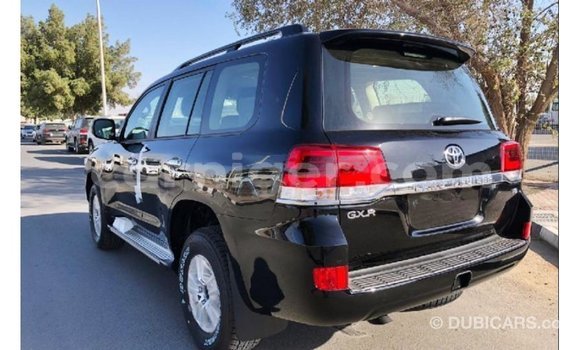 Buy Import Toyota Land Cruiser Black Truck in Import - Dubai in Agadez Buy Import Toyota Land Cruiser Black Truck in Import - Dubai in Agadez
