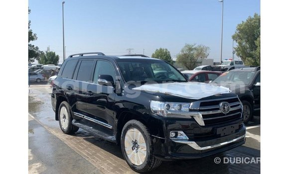 Buy Import Toyota Land Cruiser Black Truck in Import - Dubai in Agadez Buy Import Toyota Land Cruiser Black Truck in Import - Dubai in Agadez