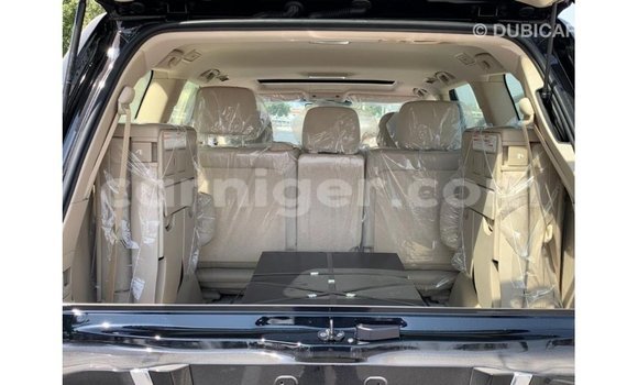 Buy Import Toyota Land Cruiser Black Truck in Import - Dubai in Agadez Buy Import Toyota Land Cruiser Black Truck in Import - Dubai in Agadez