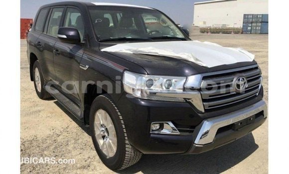 Buy Import Toyota Land Cruiser Black Truck in Import - Dubai in Agadez Buy Import Toyota Land Cruiser Black Truck in Import - Dubai in Agadez