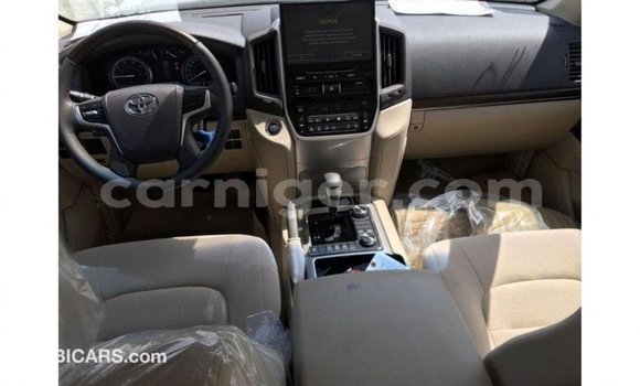 Buy Import Toyota Land Cruiser Black Truck in Import - Dubai in Agadez Buy Import Toyota Land Cruiser Black Truck in Import - Dubai in Agadez