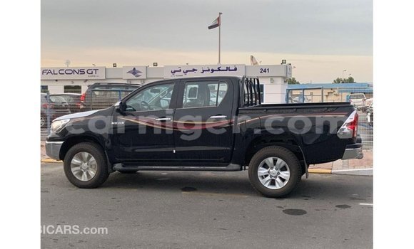 Buy Import Toyota Hilux Black Car in Import - Dubai in Agadez Buy Import Toyota Hilux Black Car in Import - Dubai in Agadez