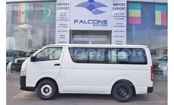 Buy Import Toyota Hiace White Car in Import - Dubai in Agadez Buy Import Toyota Hiace White Car in Import - Dubai in Agadez
