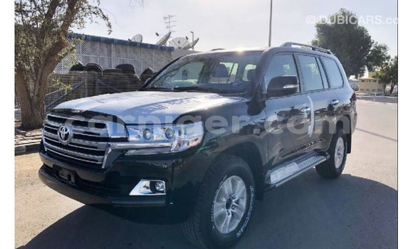 Buy Import Toyota Land Cruiser Black Truck in Import - Dubai in Agadez Buy Import Toyota Land Cruiser Black Truck in Import - Dubai in Agadez