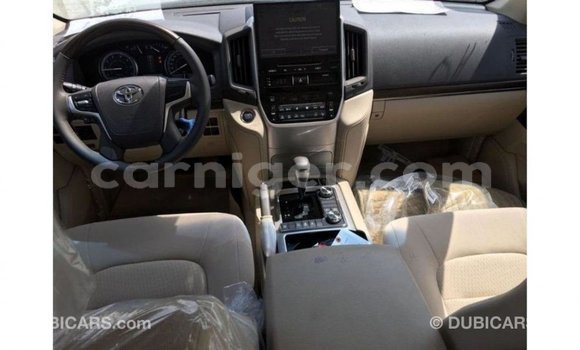 Buy Import Toyota Land Cruiser Black Truck in Import - Dubai in Agadez Buy Import Toyota Land Cruiser Black Truck in Import - Dubai in Agadez
