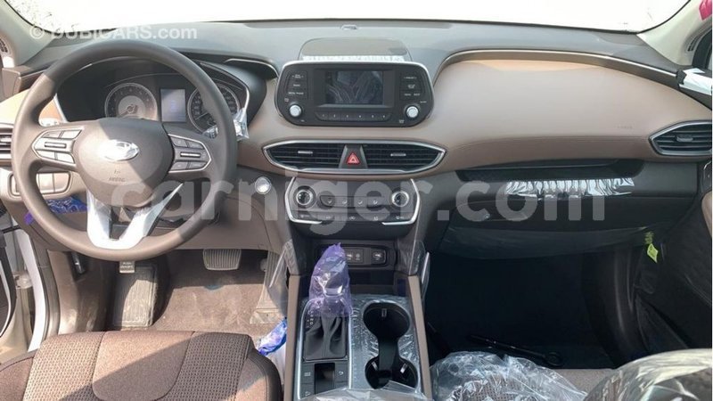 Big with watermark hyundai santa fe agadez import dubai 5888