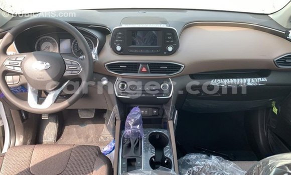 Buy Import Hyundai Santa Fe White Car in Import - Dubai in Agadez Buy Import Hyundai Santa Fe White Car in Import - Dubai in Agadez