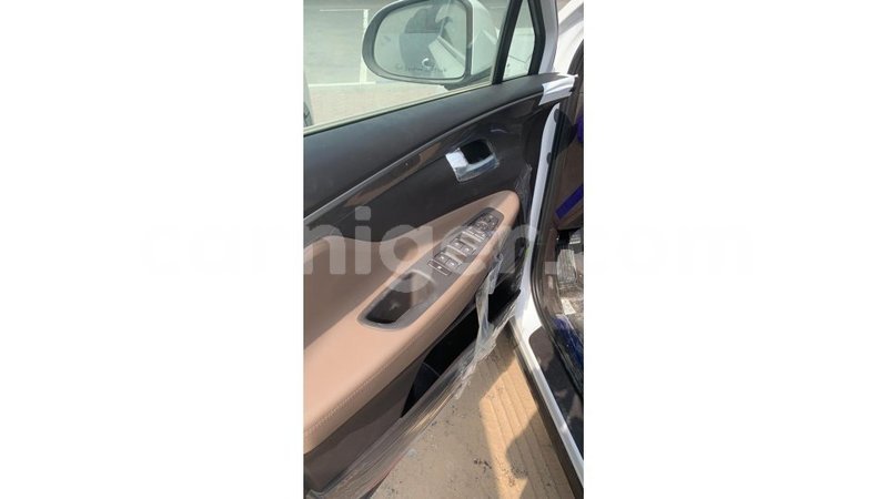 Big with watermark hyundai santa fe agadez import dubai 5888