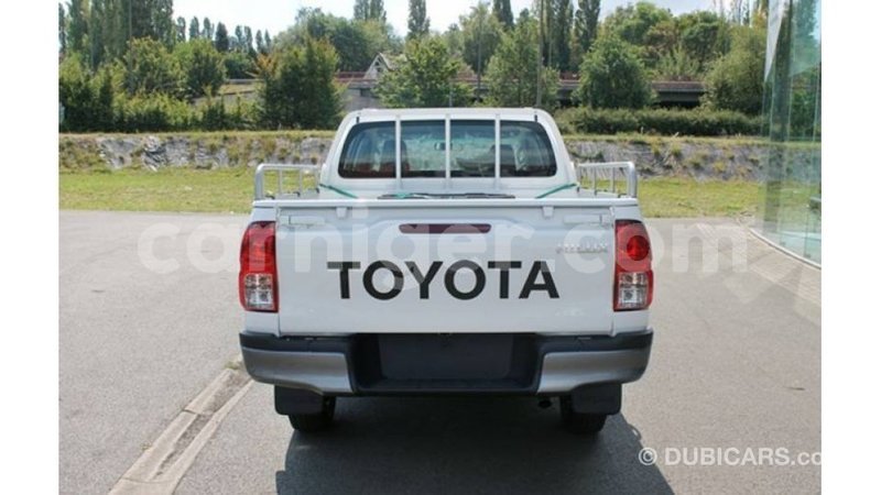 Big with watermark toyota hilux agadez import dubai 5892