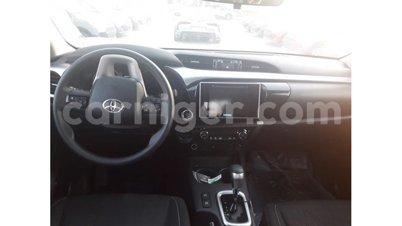 Big with watermark toyota hilux agadez import dubai 5899