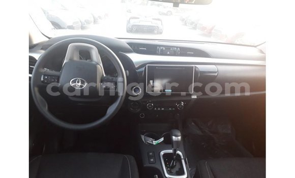 Buy Import Toyota Hilux Other Car in Import - Dubai in Agadez Buy Import Toyota Hilux Other Car in Import - Dubai in Agadez