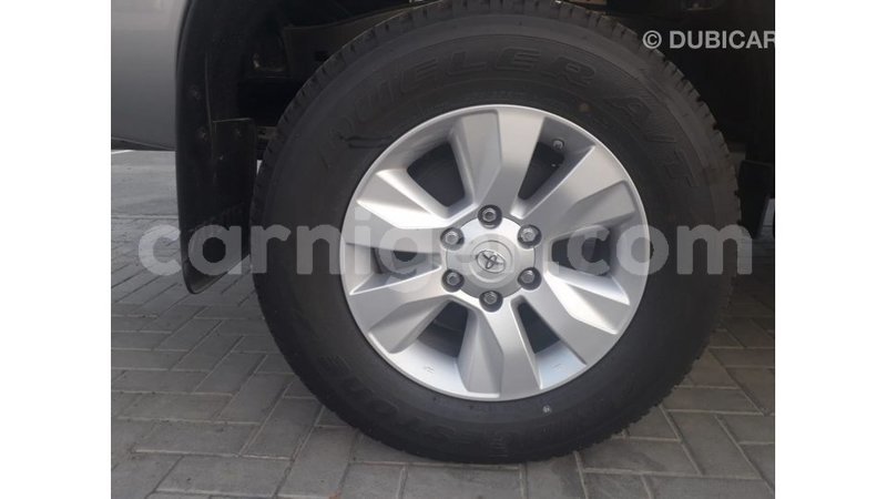 Big with watermark toyota hilux agadez import dubai 5899