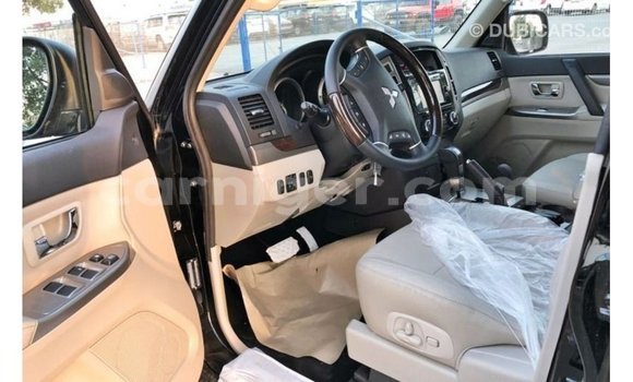 Buy Import Mitsubishi Pajero Black Car in Import - Dubai in Agadez Buy Import Mitsubishi Pajero Black Car in Import - Dubai in Agadez