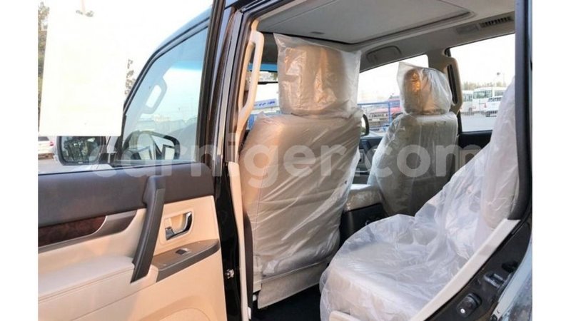 Big with watermark mitsubishi pajero agadez import dubai 5901