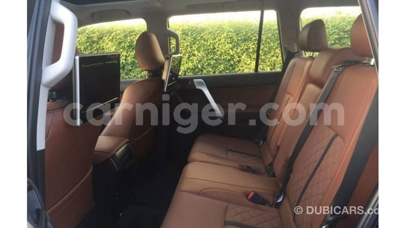 Big with watermark toyota prado agadez import dubai 5904