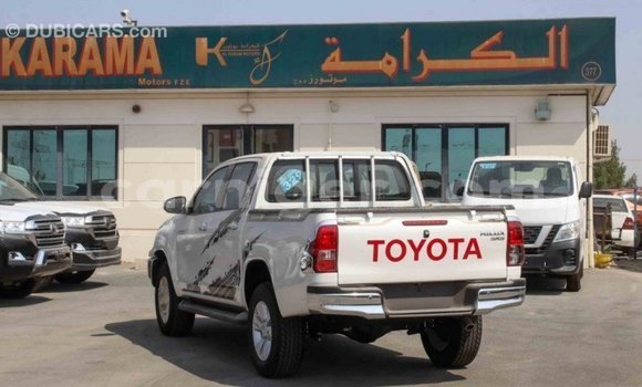 Acheter Import Voiture Toyota Hilux Blanc à Import - Dubai, Agadez Acheter Import Voiture Toyota Hilux Blanc à Import - Dubai, Agadez