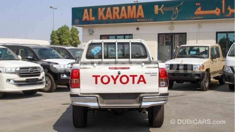 Big with watermark toyota hilux agadez import dubai 5907