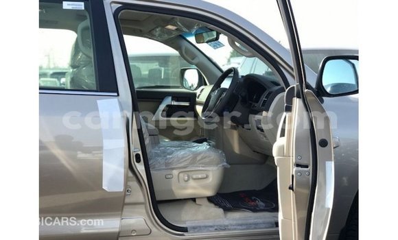 اشتري Imported Toyota Land Cruiser Other شاحنة في Import - Dubai في أغاديز اشتري Imported Toyota Land Cruiser Other شاحنة في Import - Dubai في أغاديز