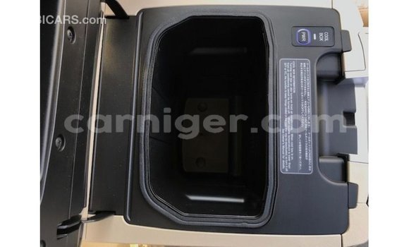 اشتري Imported Toyota Land Cruiser Other شاحنة في Import - Dubai في أغاديز اشتري Imported Toyota Land Cruiser Other شاحنة في Import - Dubai في أغاديز