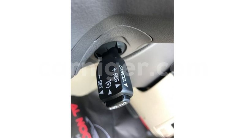 Big with watermark toyota land cruiser agadez import dubai 5912