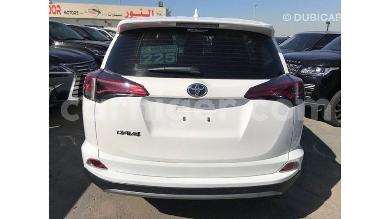 Big with watermark toyota ade agadez import dubai 5915