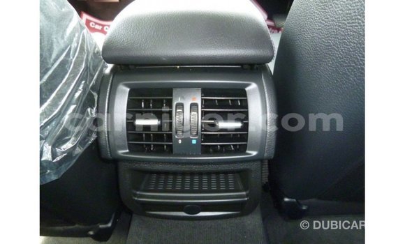 Acheter Import Voiture BMW X3 Rouge à Import - Dubai, Agadez Acheter Import Voiture BMW X3 Rouge à Import - Dubai, Agadez