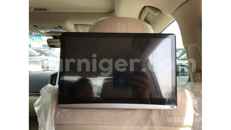 Big with watermark toyota land cruiser agadez import dubai 5926